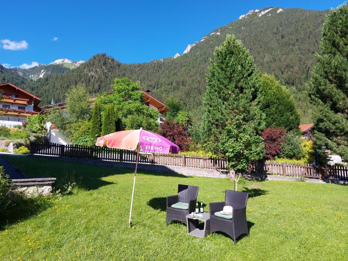 Rofan Guest house