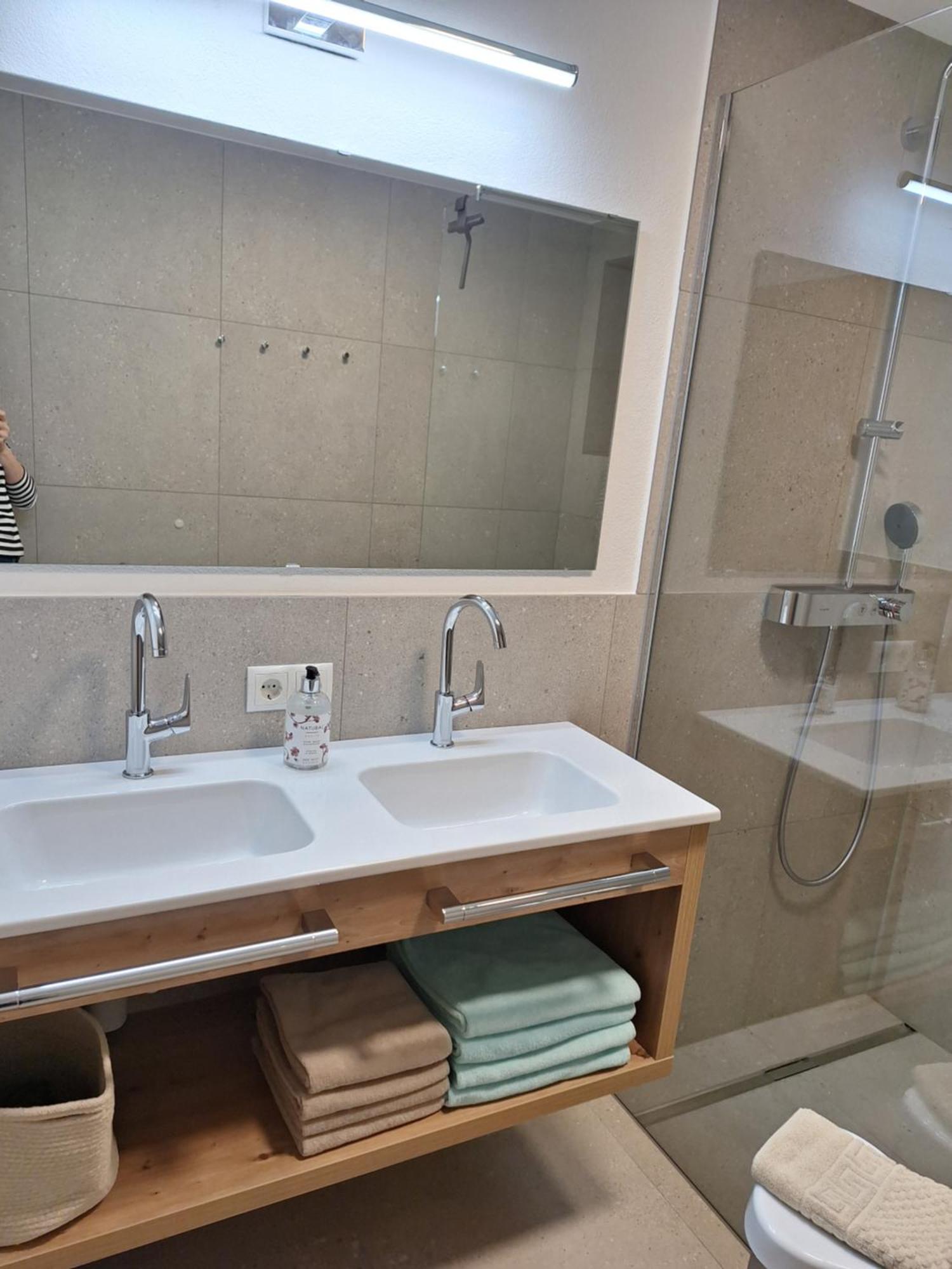 Guest house Rofan
