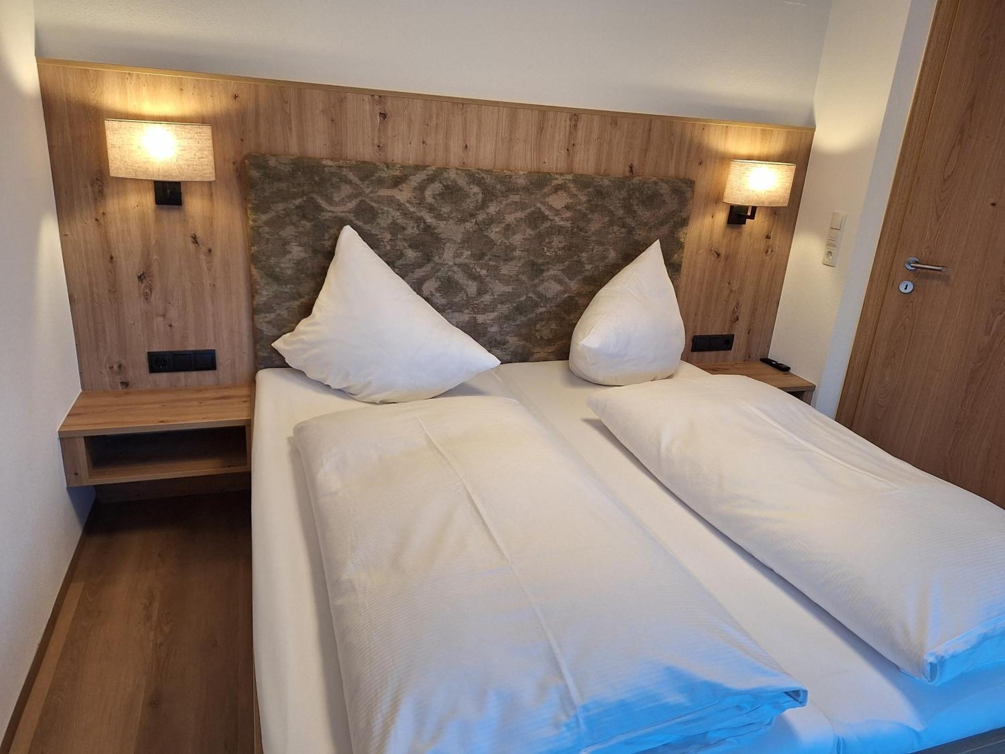 Guest house Rofan Maurach (Achensee)